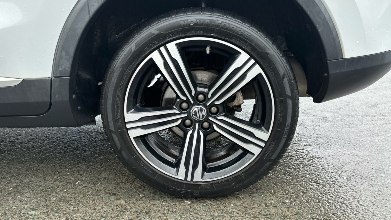 Nac MG Zs 1.5 VTi-TECH Exclusive 5dr Petrol Hatchback